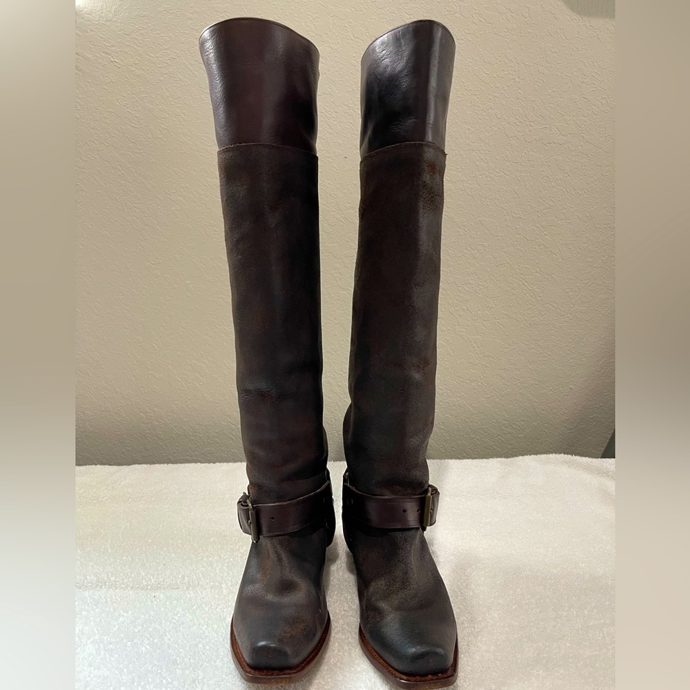 Frye Deena Harness Boots Sz 8
